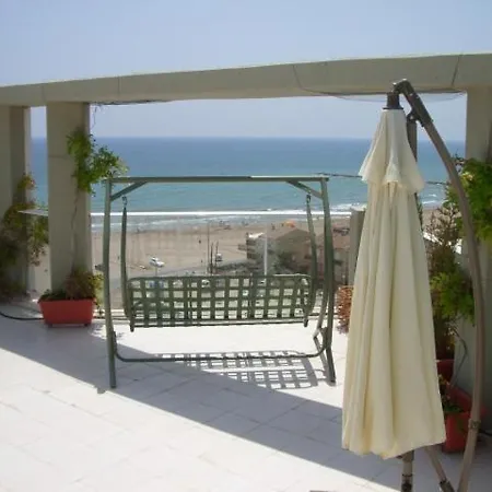 Magnifico Atico-duplex Frente Al Mar Daire *