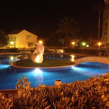 Magnifico Atico-duplex Frente Al Mar Apartment